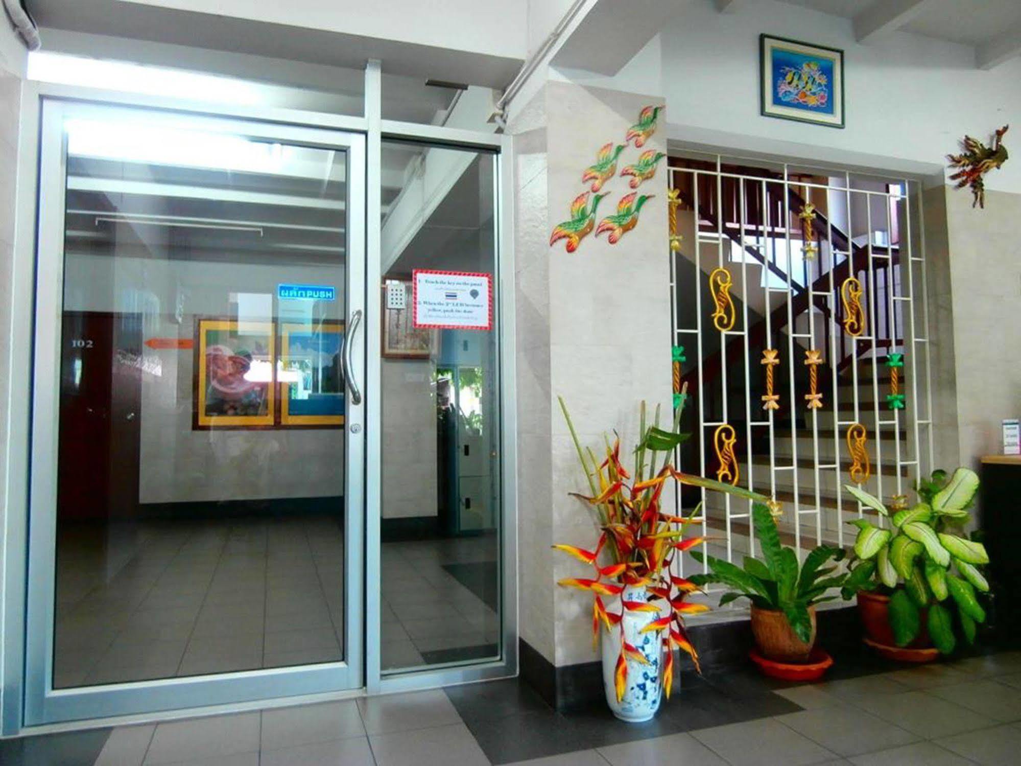 Hotel Seabreeze Mansion Phuket Exterior foto